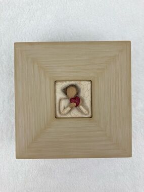 Willow Tree From The Heart 2006 Decorative Box 5” x 5”